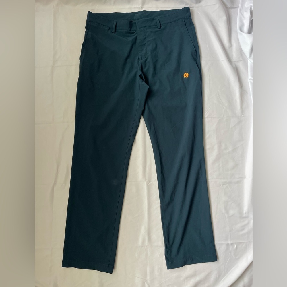 Nike Golf Dri-Fit Standard Fit Straight Leg Golf Pants